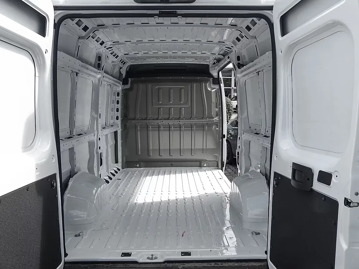 Fiat Ducato 35+ L2H2 BlueHDi 180 S&S EAT8 Netto €319... Transporter / Kastenwagen – Bild 11