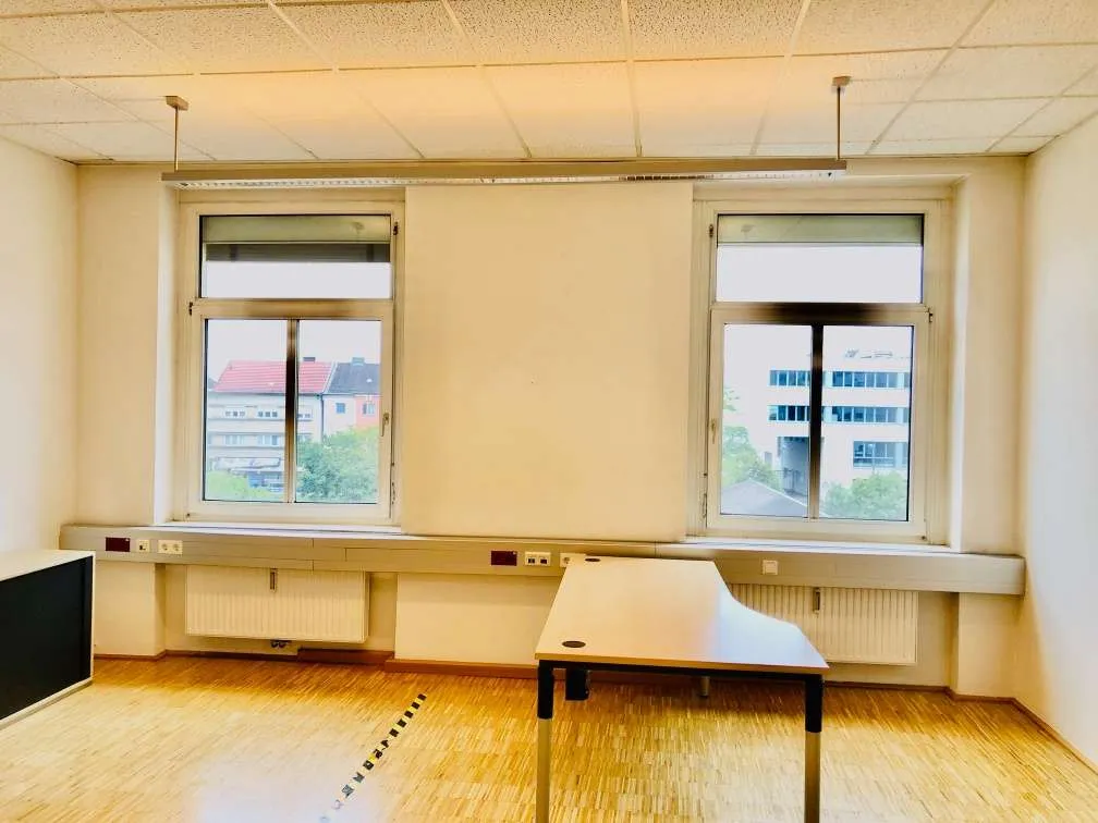 31 m² Praxis/ Büro in Wels-Innenstadt, 2. OG mit Lift, Tiefgaragenplätze - Ansicht 2