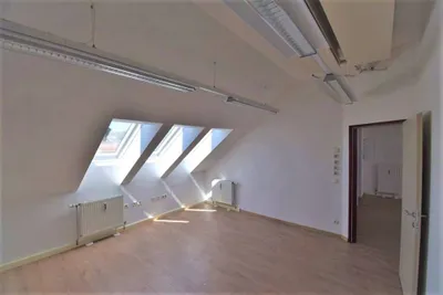 3-Zimmer-Gewerbeimmobilie mieten in Linz – 100 m², € 979 – Bild 5 von 7