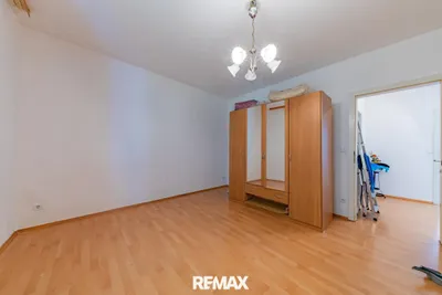 2-Zimmer-Wohnung kaufen in Hollabrunn – 81 m², € 198.000 – Bild 5 von 12