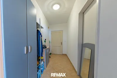 2-Zimmer-Wohnung kaufen in Hollabrunn – 81 m², € 198.000 – Bild 10 von 12