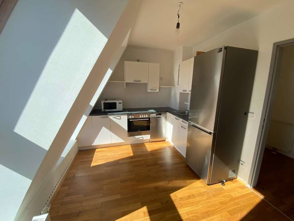 Gemütliche Dachgeschosswohnung in der Neilreichgasse zu vermieten - Ansicht 2