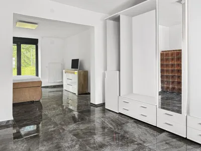 Haus kaufen in Neunkirchen – 237 m², € 790.000 – Bild 9 von 61