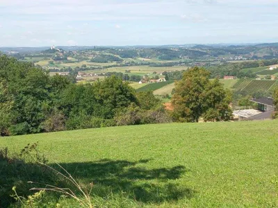 Grundstück kaufen in Südoststeiermark – 2 000 m², € 49.000 – Bild 3 von 7