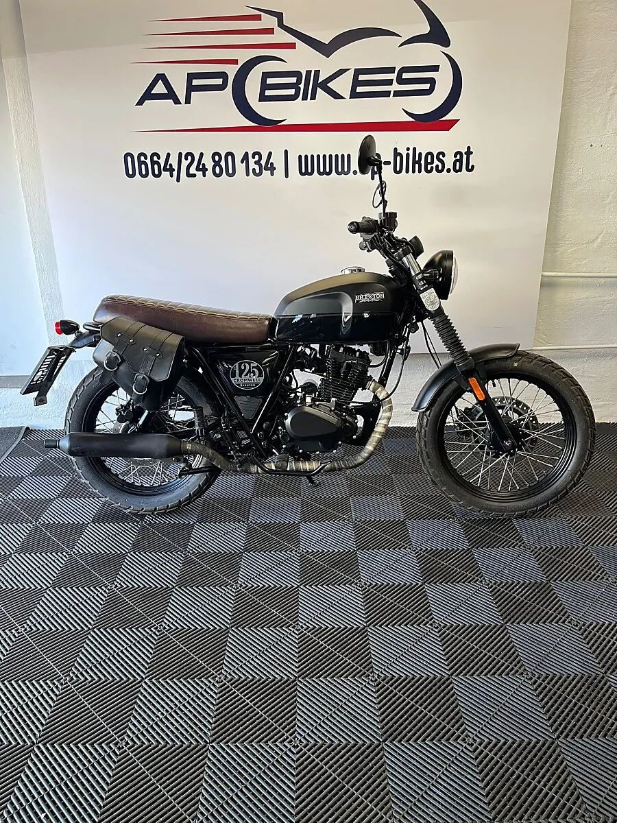 Brixton Cromwell 125