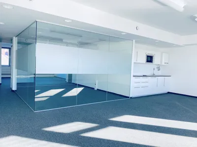 4-Zimmer-Gewerbeimmobilie mieten in Wien – 135 m², € 2.739 – Bild 6 von 23