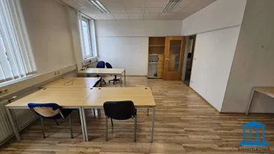 9-Zimmer-Gewerbeimmobilie mieten in Wiener Neustadt – 419 m², € 4.711 – Bild 20 von 32