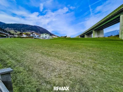 Grundstück kaufen in Innsbruck-Land – 1 040 m², € 439.000 – Bild 4 von 10