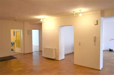 5-Zimmer-Gewerbeimmobilie mieten in Wiener Neustadt – 150 m², € 1.502 – Bild 5 von 5