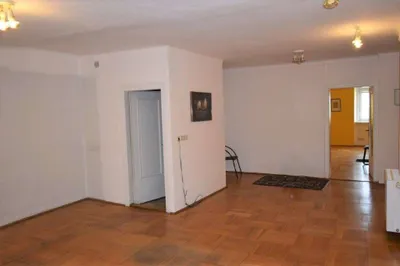 5-Zimmer-Gewerbeimmobilie mieten in Wiener Neustadt – 150 m², € 1.502 – Bild 3 von 5