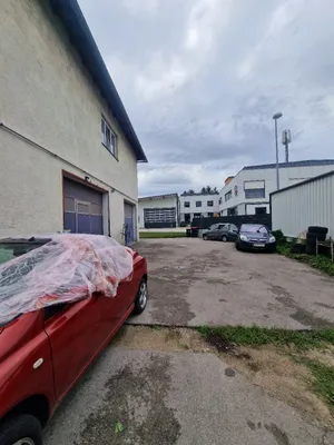 Gewerbeimmobilie mieten in Baden – 200 m², € 2.640 – Bild 21 von 29
