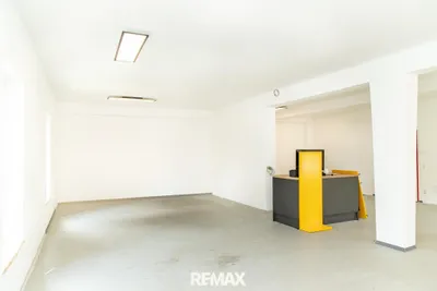 Gewerbeimmobilie kaufen in Gmunden – 453 m², € 1.200.000 – Bild 4 von 27