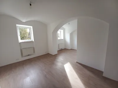 1-Zimmer-Wohnung mieten in Sankt Pölten – 34 m², € 450 – Bild 2 von 9