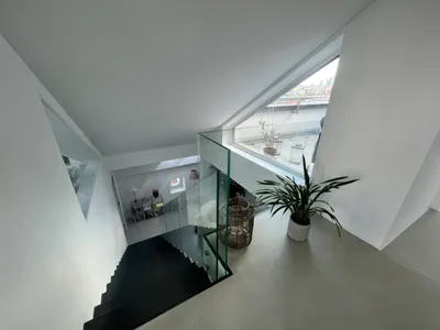 Traumhaftes Dachgeschoss-Penthouse im 6. Bezirk - unmöbliert - Blick auf Stephansdom & Karlskirche – Bild 3