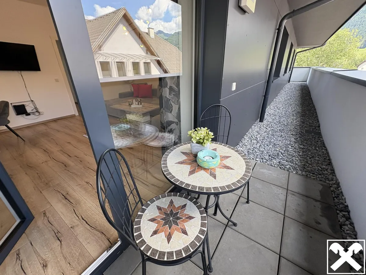Vollständig möblierte 4-Zimmer-Wohnung - Ansicht 2