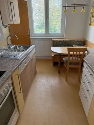 Schöne Wohnung im Villenviertel – Bild 2