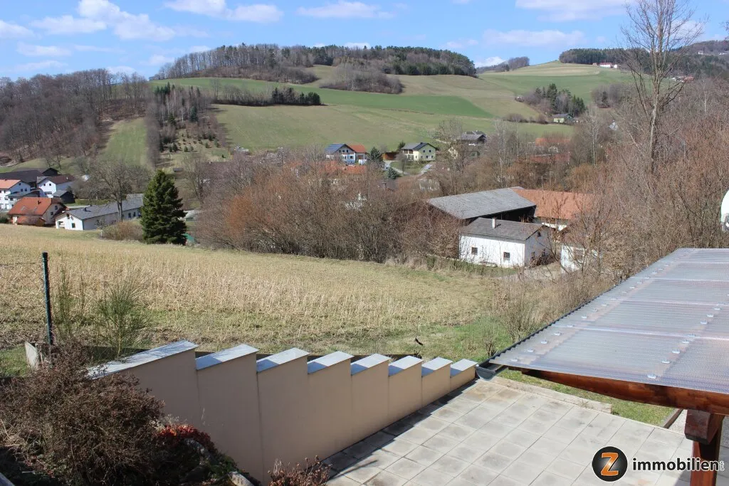 Hochneukirchen: Bezugsfertiges Wohnhaus in traumhafter Aussichtslage - Widok 2
