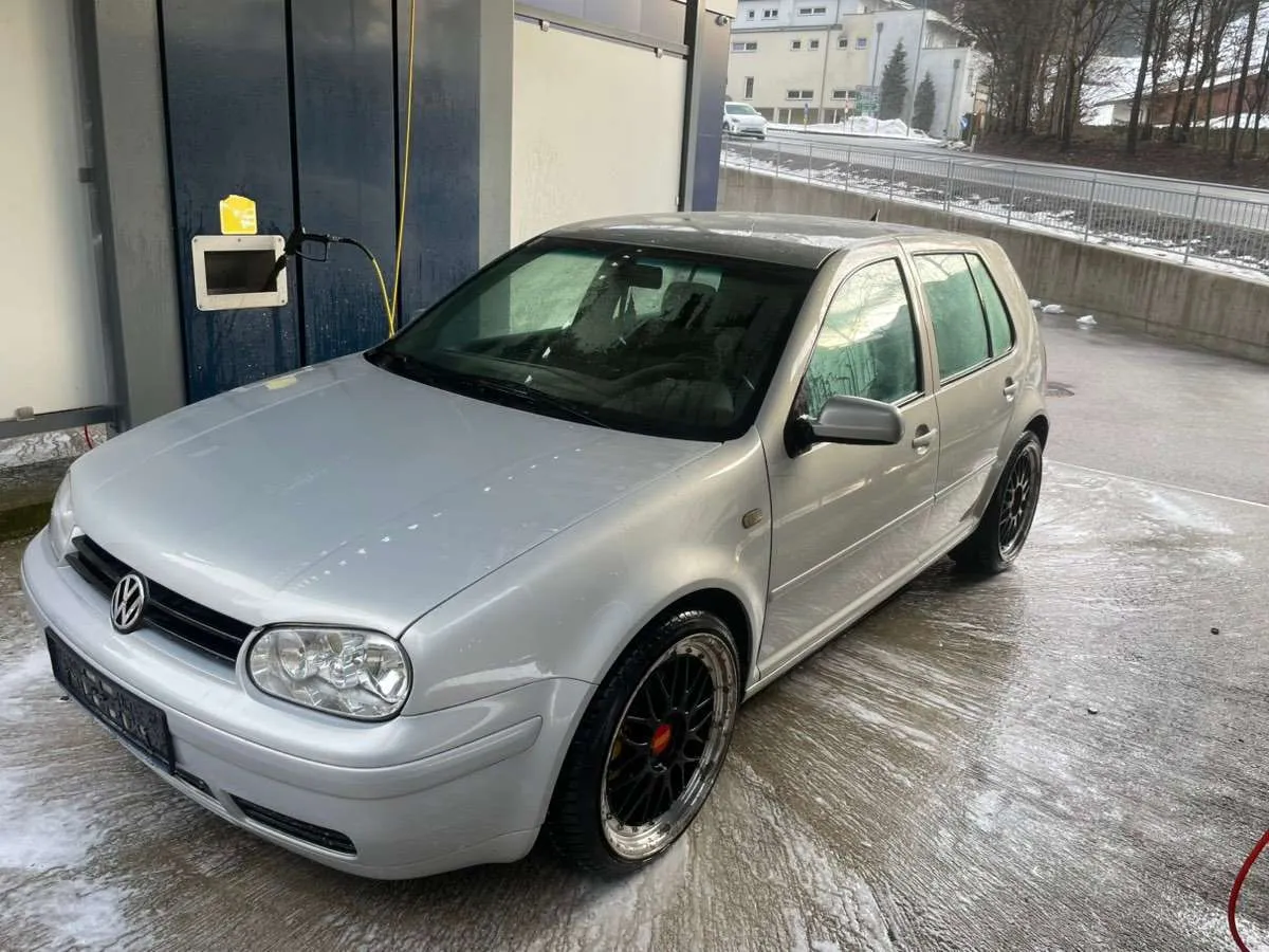 VW Golf