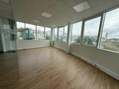 3-Zimmer-Gewerbeimmobilie mieten in Mödling – 98 m², € 1.252 – Bild 6 von 7
