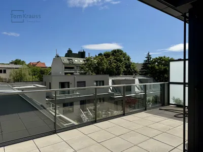 Hofseitige 2-Zimmer mit großer Terrasse bei der Alten Donau – Bild 2