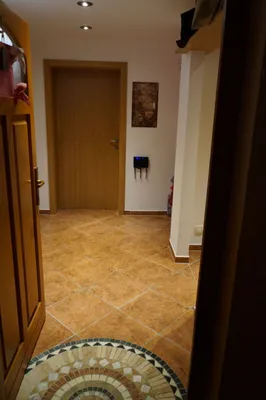 4-Zimmer-Wohnung mieten in Linz – 120 m², € 2.440 – Bild 2 von 16