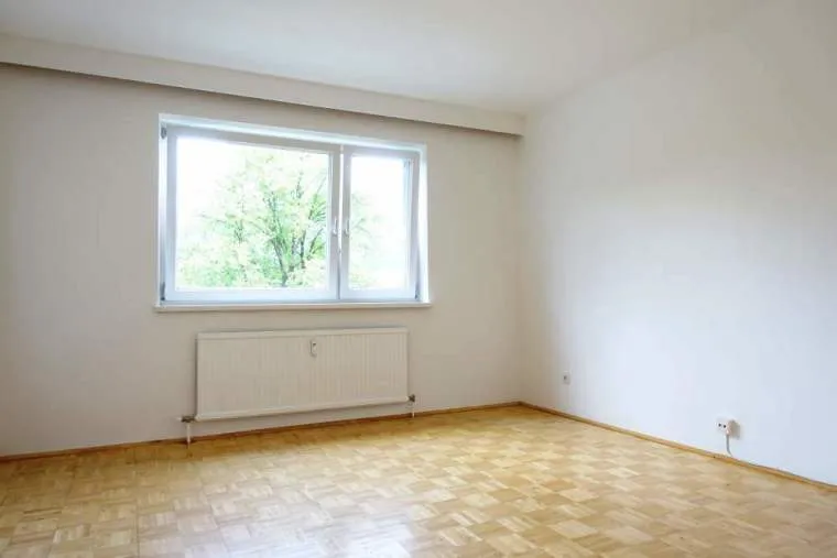 Sonnige Garconniere in der Kranebitter Allee zu vermieten - Ansicht 2