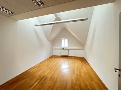 Gewerbeimmobilie mieten in Graz – 290 m², € 11 – Bild 5 von 9