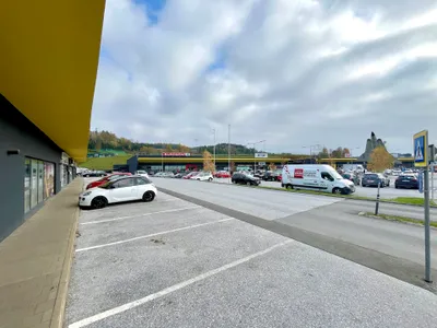 Gewerbeimmobilie mieten in Voitsberg – 1 125 m², € 13.855