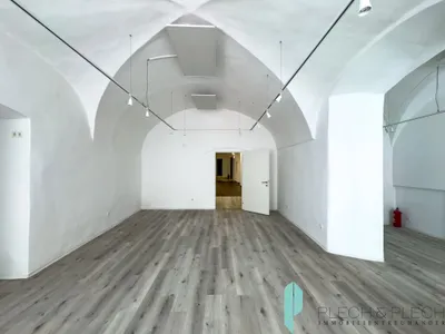 3-Zimmer-Gewerbeimmobilie mieten in Wien – 104 m², € 2.105 – Bild 2 von 10