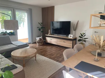 4-Zimmer-Wohnung kaufen in Vöcklabruck – 103 m², € 259.000 – Bild 1 von 6