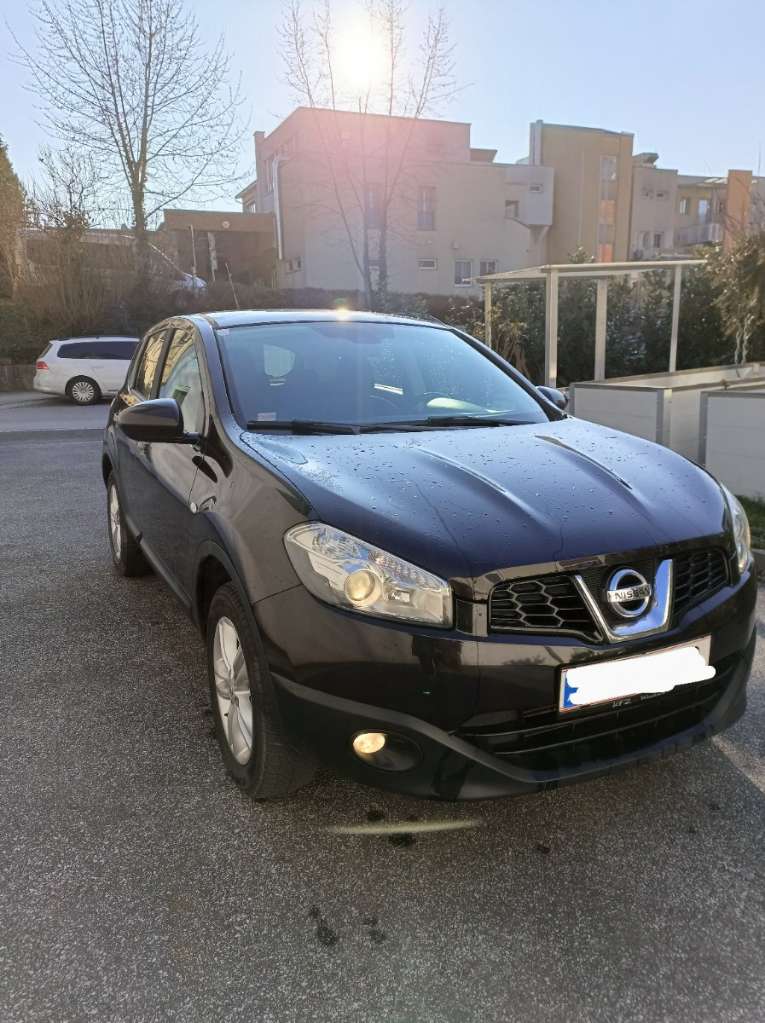 Nissan Qashqai 1.5 dci SUV / Geländewagen