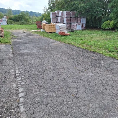 Immobilie mieten in Sankt Pölten – 100 m², € 2 – Bild 1 von 3