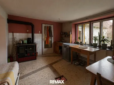 4-Zimmer-Haus kaufen in Waidhofen an der Thaya – 160 m², € 188.000 – Bild 6 von 23