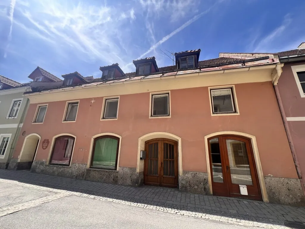 Murauer Altstadthaus mit Blick auf die Mur, 500 m², € 169.000,-, (8850 ...