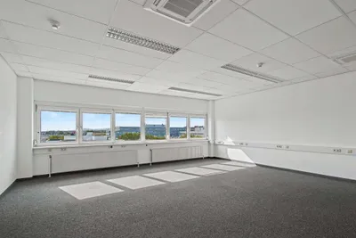 Gewerbeimmobilie mieten in Wien – 900 m², € 10 – Bild 13 von 17