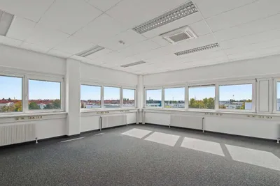 Gewerbeimmobilie mieten in Wien – 900 m², € 10 – Bild 3 von 17