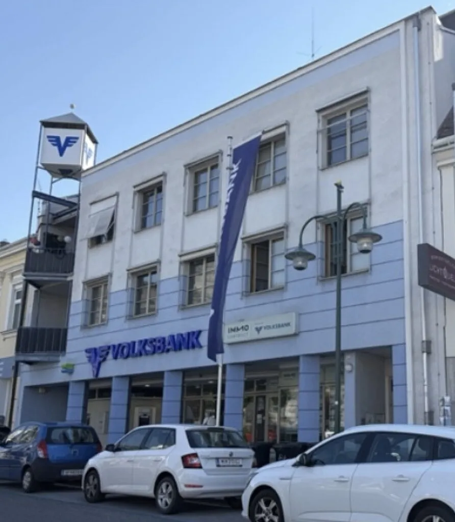 Große Investmentliegenschaft - Wohnen / Büro / Geschäft - am Hauptplatz in Mistelbach - Ansicht 2