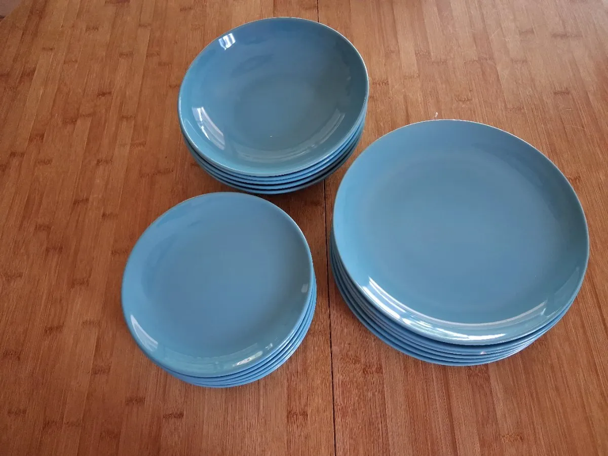 Ikea Geschirr Teller Suppenteller, € 25,- (5020 Salzburg)