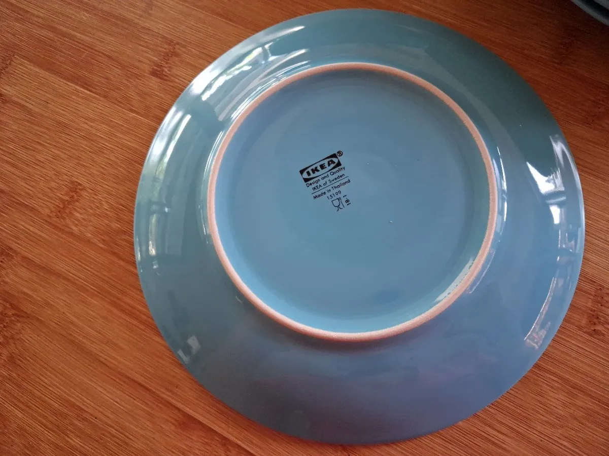 Ikea Geschirr Teller Suppenteller, € 25,- (5020 Salzburg)