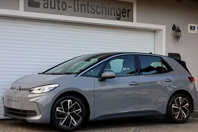 VW ID.3 PURE 55kWh*JAHRESWAGEN*WP-LED-ACC-APP-CONNECT