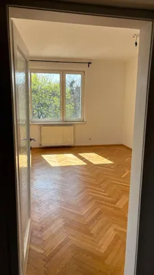 IDEAL FÜR PAARE - Helle offene Wohnung mit Grünblick – Bild 3