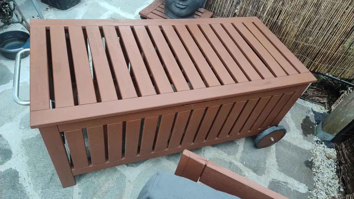 IKEA ÄPPLARÖ Banktruhe, € 60,- (4040 Linz)