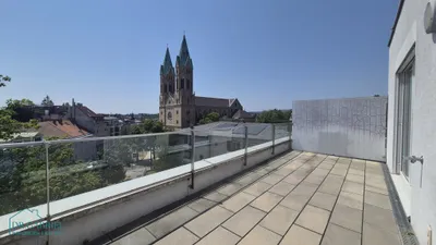 TERRASSENMIETE MIT 3 SCHLAFZIMMER – Bild 2