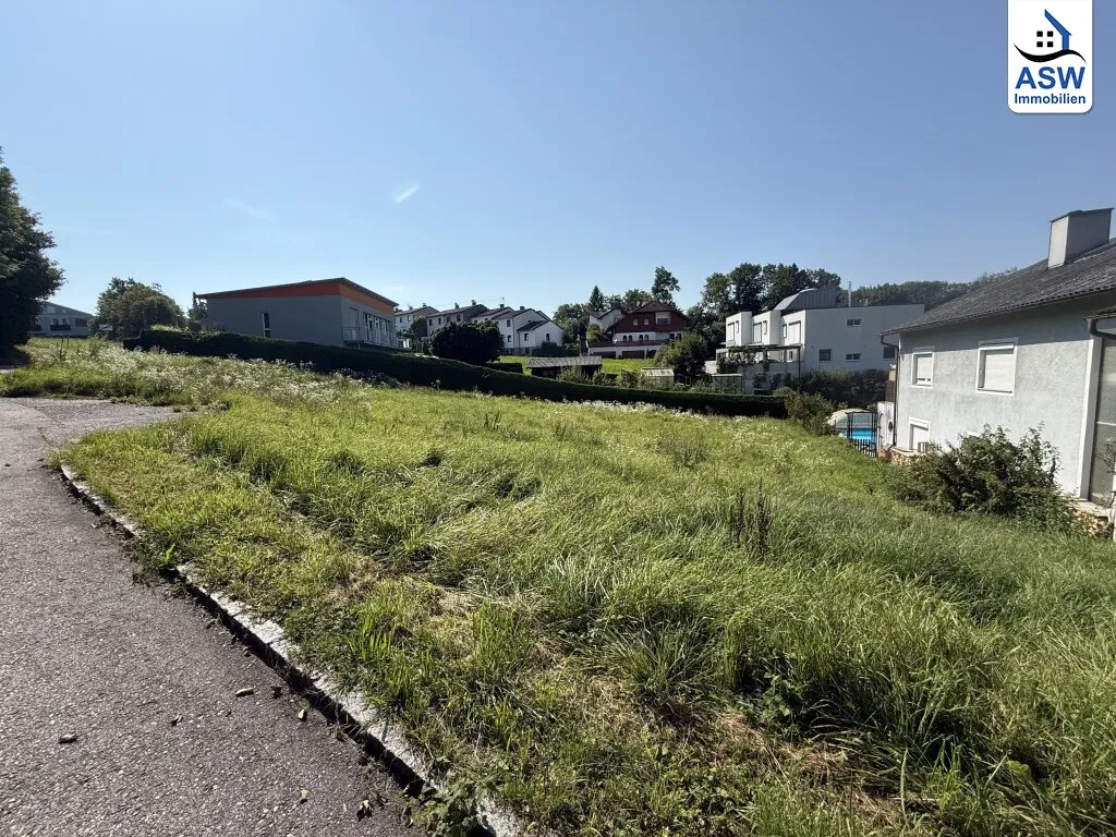 Exklusives Baugrundstück für Einfamilienhaus oder Doppelhaus in zentraler, sehr begehrter Lage - Vista 3