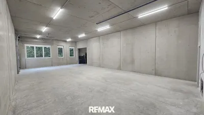 2-Zimmer-Gewerbeimmobilie mieten in Vöcklabruck – 115 m², € 1.500 – Bild 7 von 9