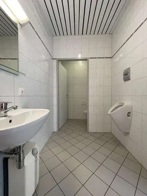 Gewerbeimmobilie mieten in Linz – 327 m², € 2.169 – Bild 11 von 13