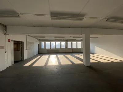 Gewerbeimmobilie mieten in Wien – 144 m², € 1.751