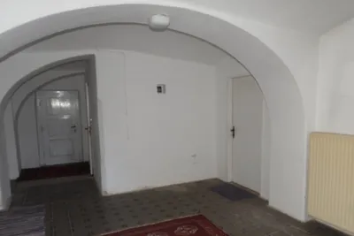 7-Zimmer-Immobilie kaufen in Waidhofen an der Thaya – 280 m², € 198.000 – Bild 9 von 24