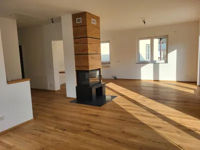 4-Zimmer-Haus kaufen in Vöcklabruck – 103 m², € 410.000 – Bild 2 von 15