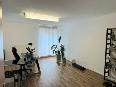 1-Zimmer-Gewerbeimmobilie mieten in Weiz – 25 m², € 281 – Bild 2 von 2